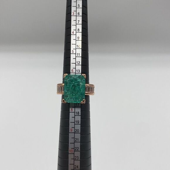 ✨🆕✨ Luxury Boho Green Simulated Zircon S925 Stamped Ring✨ - Picture 9 of 14